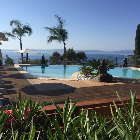 Les Lauriers Roses Rayol-Canadel-sur-Mer Exterior foto
