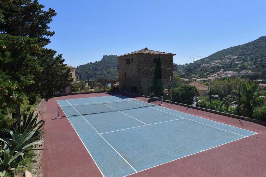 Les Lauriers Roses Rayol-Canadel-sur-Mer Exterior foto