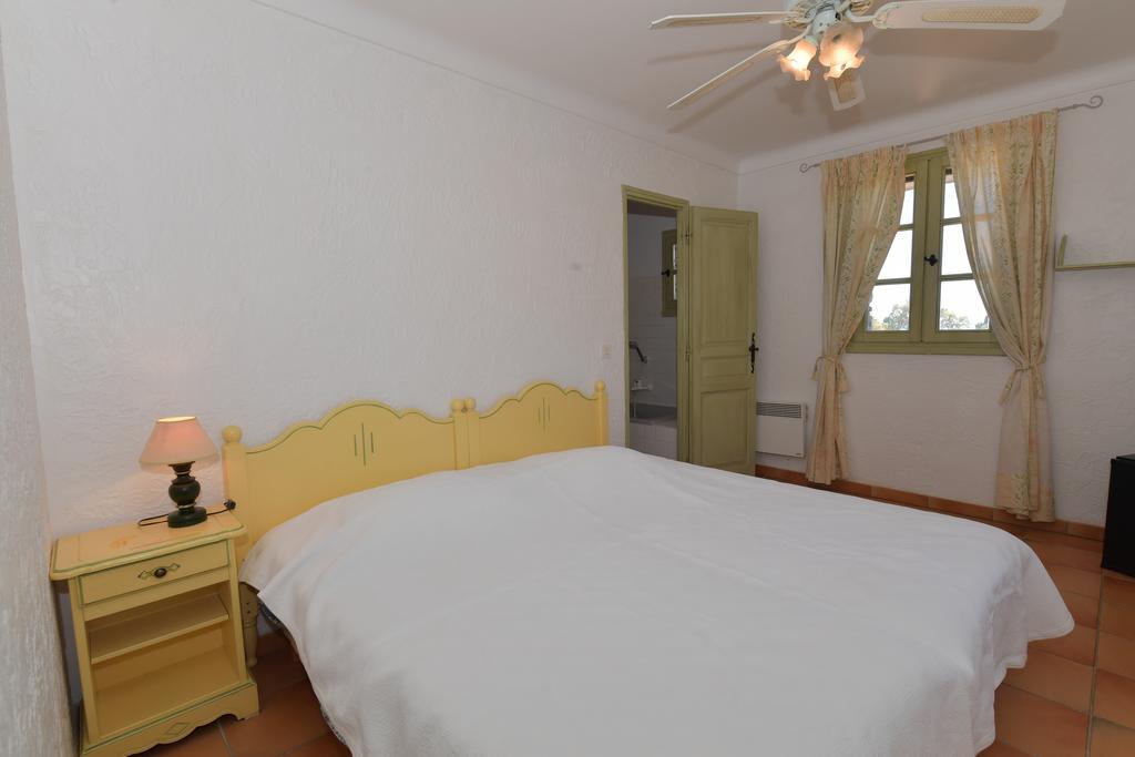 Les Lauriers Roses Rayol-Canadel-sur-Mer Exterior foto
