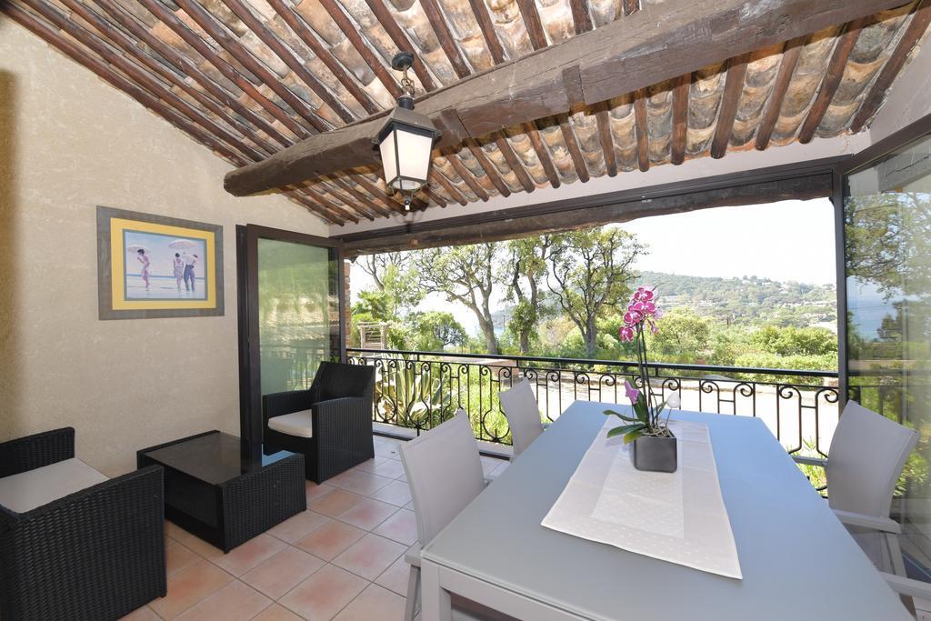 Les Lauriers Roses Rayol-Canadel-sur-Mer Exterior foto